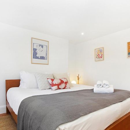 شقة Bright, Stylish & Cosy 3-Bed Flat Near Mile End لندن المظهر الخارجي الصورة