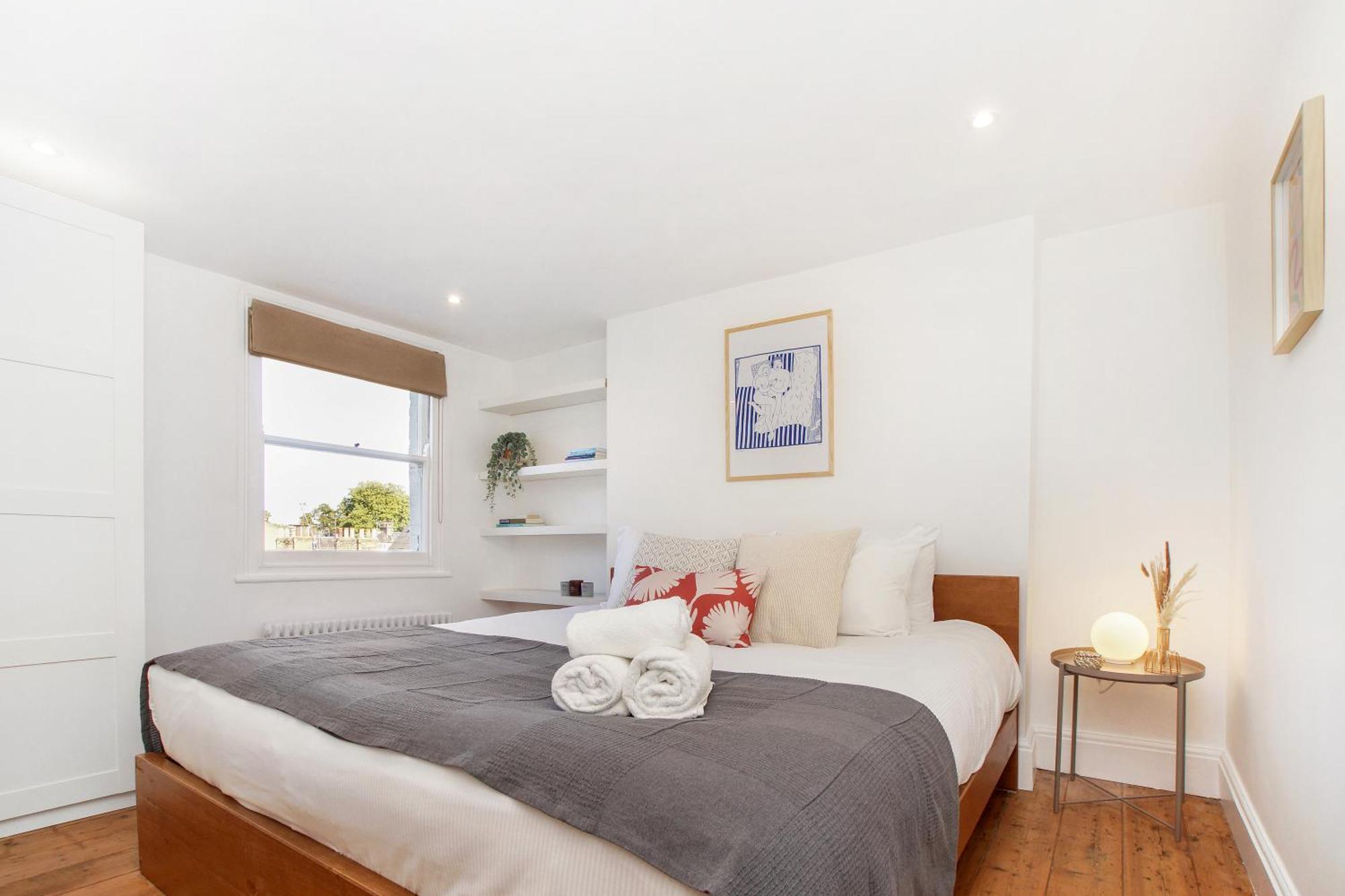 شقة Bright, Stylish & Cosy 3-Bed Flat Near Mile End لندن المظهر الخارجي الصورة